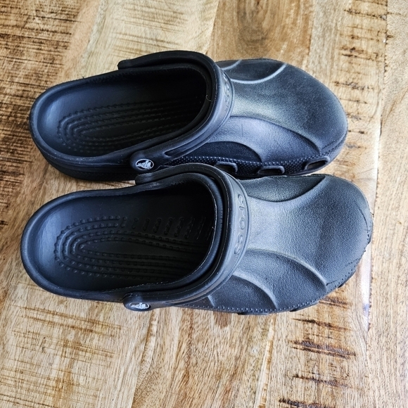 Crocs Men's Classic Clog Triple Black Slip On Shoes Size 9 - Picture 3 of 9